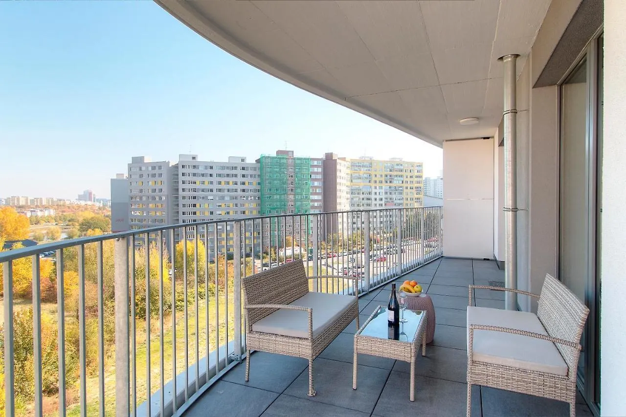 Exclusive Apartments In Luka Prag 0*,